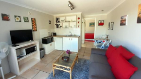 Отель Self catering Holiday Apartment  Кейптаун